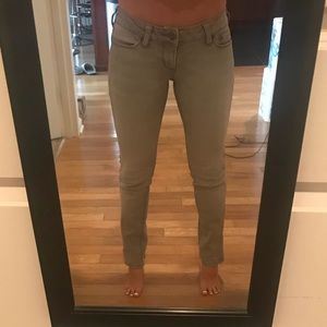low-rise light gray jeans